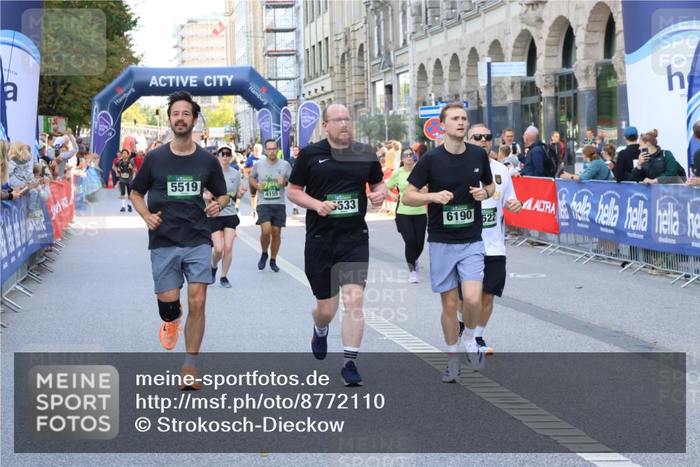 07.09.2025 - BARMER Alsterlauf Strokosch-Dieckow http://msf.ph/oto/8772110 07.09.2025 10:09:45 Ziel 1160, 2082, 2469, 2474, 2586, 2632, 2639, 2787, 2805, 2865, 2895, 2907, 3250, 3470, 3549, 3756, 3757, 3758, 4058, 4099, 4202, 4291, 4302, 4554, 4622, 4667, 4838, 4893, 4933, 4935, 5176, 5285, 5319, 5652, 5778, 5780, 5816, 5879, 5893, 5896, 6000, 6159, 8463 meine-sportfotos.de