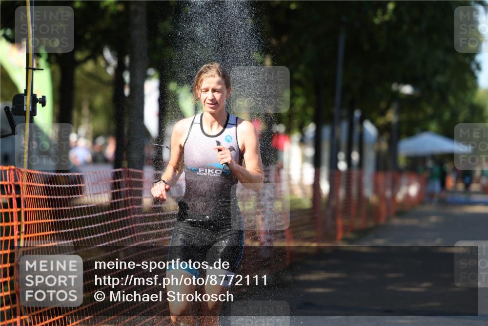 07.09.2025 - 19. Norderstedt Triathlon Michael Strokosch http://msf.ph/oto/8772111 07.09.2025 15:35:39 Laufen 452, 1502 meine-sportfotos.de