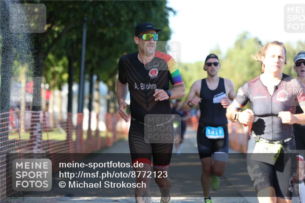 07.09.2025 - 19. Norderstedt Triathlon Michael Strokosch http://msf.ph/oto/8772123 07.09.2025 16:32:31 Laufen 491, 1047, 1052, 1410, 1411, 1577 meine-sportfotos.de