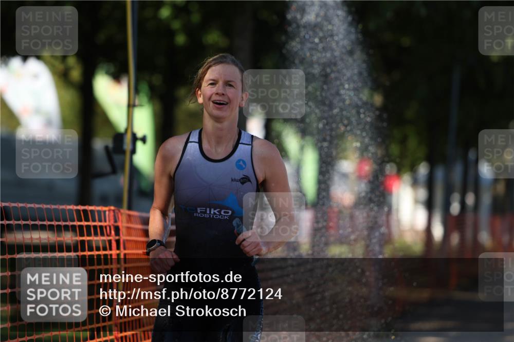 07.09.2025 - 19. Norderstedt Triathlon Michael Strokosch http://msf.ph/oto/8772124 07.09.2025 15:35:40 Laufen 452, 1502 meine-sportfotos.de