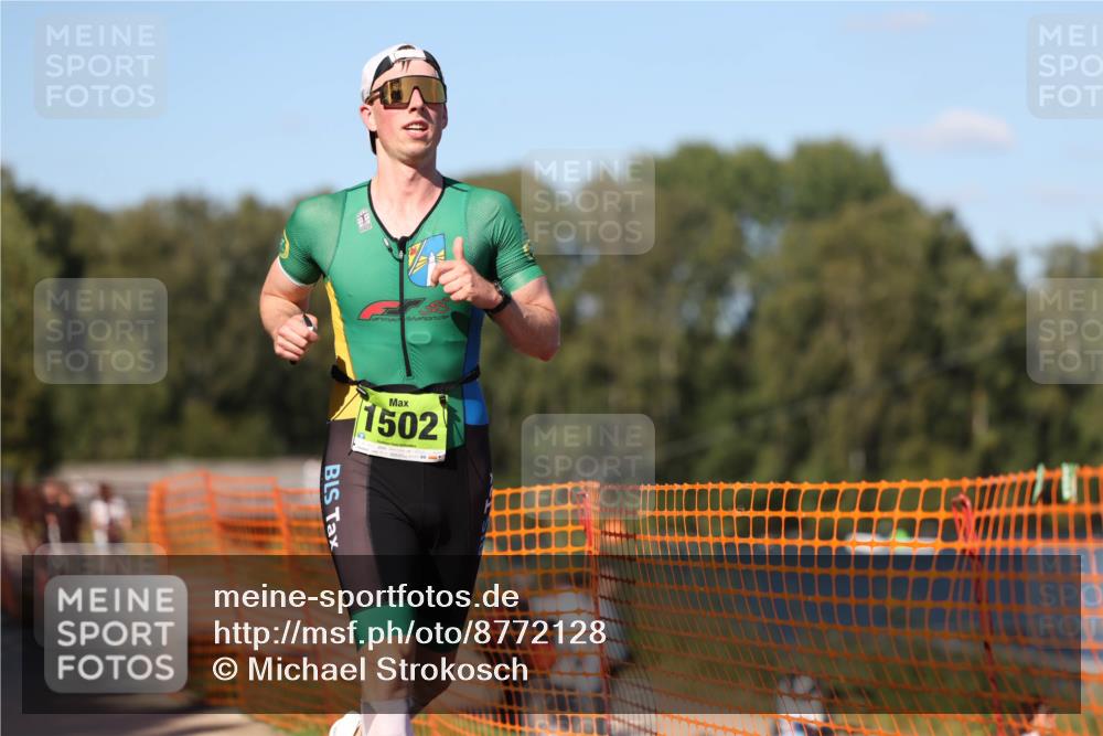 07.09.2025 - 19. Norderstedt Triathlon Michael Strokosch http://msf.ph/oto/8772128 07.09.2025 15:35:42 Laufen 452, 1502 meine-sportfotos.de