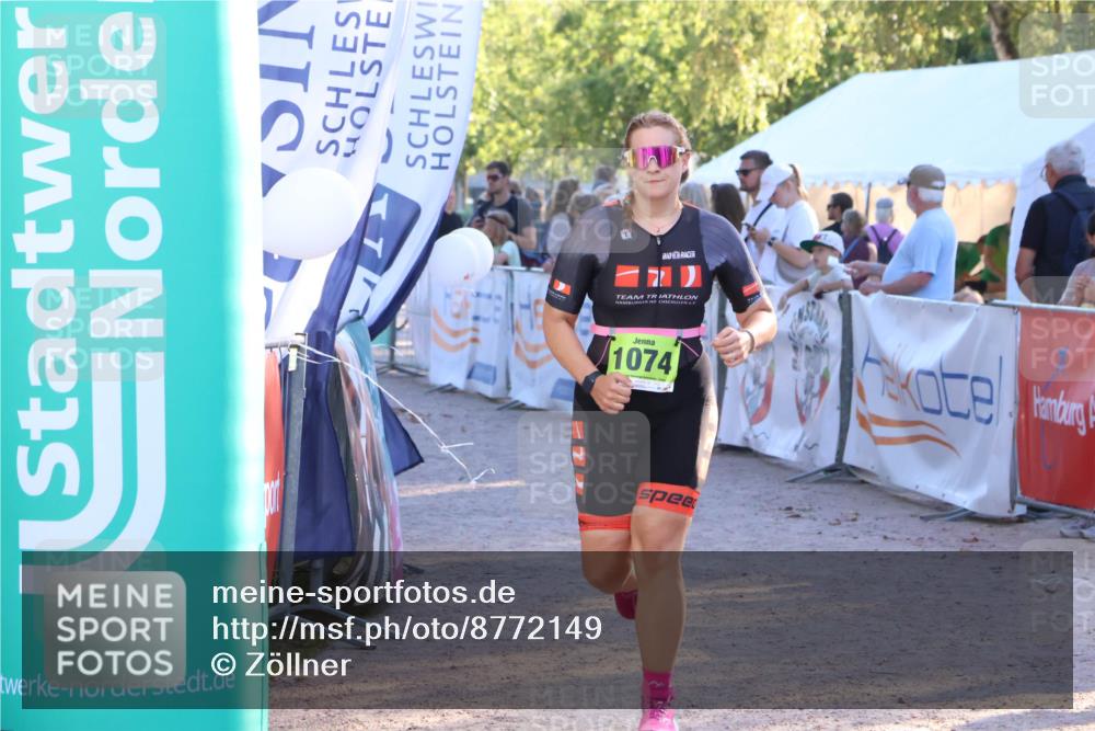07.09.2025 - 19. Norderstedt Triathlon Zöllner http://msf.ph/oto/8772149 07.09.2025 16:48:29 Ziel 1074 meine-sportfotos.de
