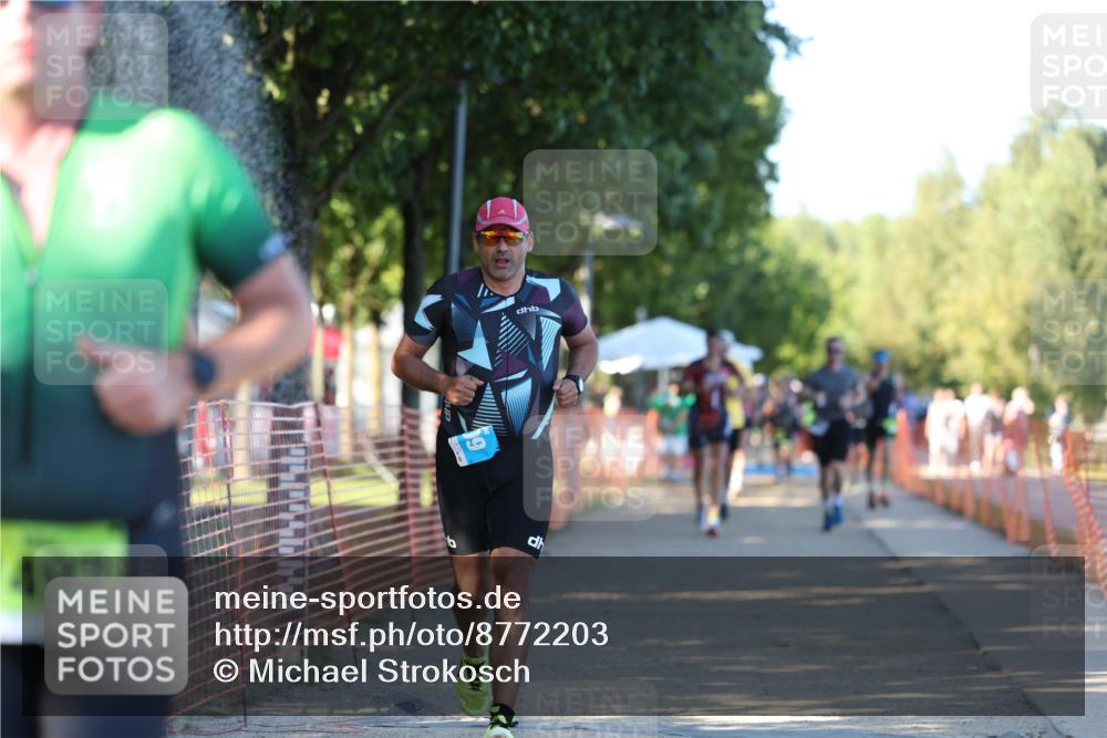 07.09.2025 - 19. Norderstedt Triathlon Michael Strokosch http://msf.ph/oto/8772203 07.09.2025 16:32:42 Laufen 403, 409, 951, 1492, 1561 meine-sportfotos.de
