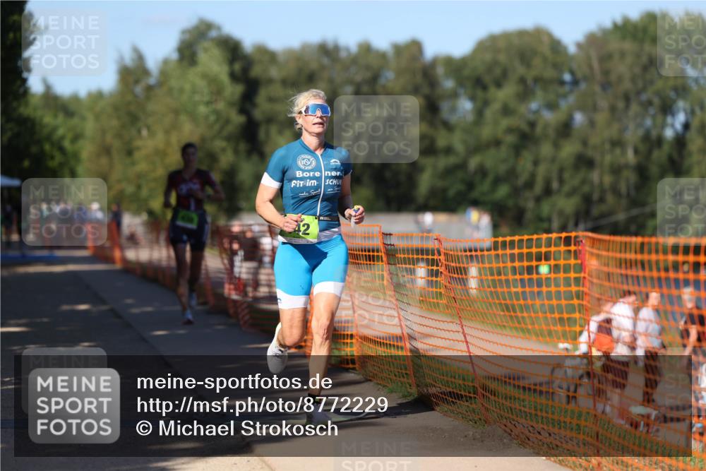 07.09.2025 - 19. Norderstedt Triathlon Michael Strokosch http://msf.ph/oto/8772229 07.09.2025 15:36:09 Laufen 438, 442, 1012 meine-sportfotos.de