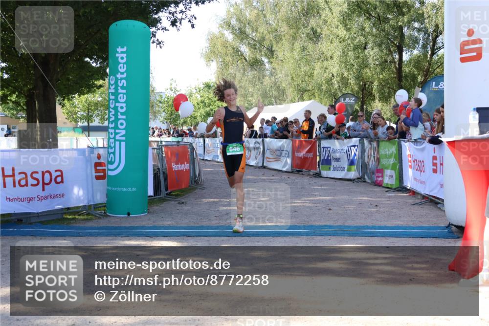 07.09.2025 - 19. Norderstedt Triathlon Zöllner http://msf.ph/oto/8772258 07.09.2025 10:47:08 Ziel 646, 1119 meine-sportfotos.de