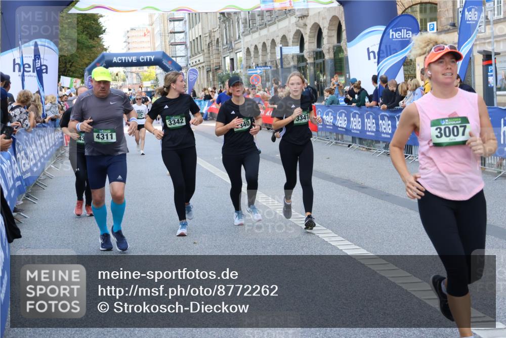 07.09.2025 - BARMER Alsterlauf Strokosch-Dieckow http://msf.ph/oto/8772262 07.09.2025 10:09:33 Ziel 2023, 2082, 2197, 2469, 2586, 2622, 2805, 2925, 3054, 3250, 3549, 4202, 4260, 4302, 4622, 4743, 4838, 4893, 4915, 4933, 4935, 5052, 5176, 5443, 6000, 6159, 8115, 8147, 8162 meine-sportfotos.de