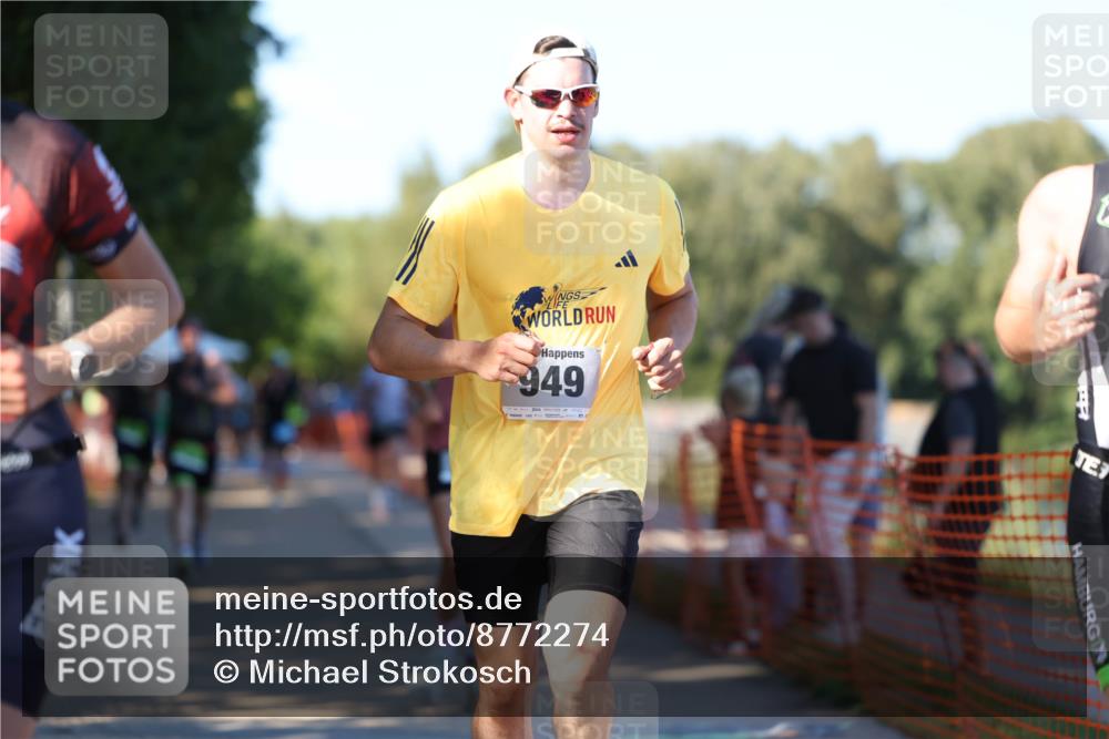 07.09.2025 - 19. Norderstedt Triathlon Michael Strokosch http://msf.ph/oto/8772274 07.09.2025 16:32:52 Laufen 543, 943, 949, 951, 953, 955, 1043, 1555, 1602 meine-sportfotos.de