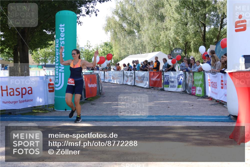 07.09.2025 - 19. Norderstedt Triathlon Zöllner http://msf.ph/oto/8772288 07.09.2025 10:47:28 Ziel 1144 meine-sportfotos.de