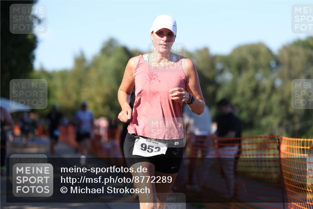 07.09.2025 - 19. Norderstedt Triathlon Michael Strokosch http://msf.ph/oto/8772289 07.09.2025 16:32:55 Laufen 543, 927, 943, 949, 953, 955, 1043, 1555, 1602 meine-sportfotos.de