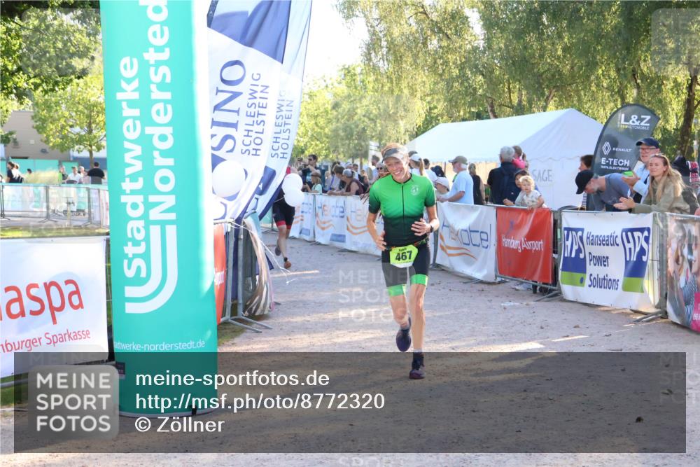 07.09.2025 - 19. Norderstedt Triathlon Zöllner http://msf.ph/oto/8772320 07.09.2025 16:48:54 Ziel 467, 1093, 1575 meine-sportfotos.de