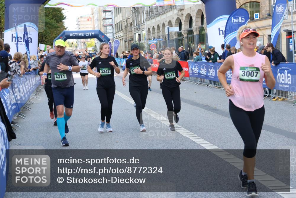 07.09.2025 - BARMER Alsterlauf Strokosch-Dieckow http://msf.ph/oto/8772324 07.09.2025 10:09:32 Ziel 2023, 2082, 2197, 2363, 2391, 2469, 2586, 2622, 2805, 2925, 3054, 3250, 3549, 4203, 4260, 4743, 4838, 4893, 4915, 4933, 4935, 5052, 5443, 6000, 6159, 8115, 8147, 8162 meine-sportfotos.de