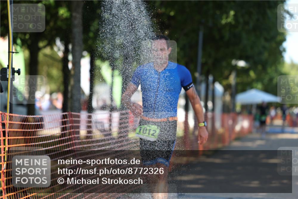 07.09.2025 - 19. Norderstedt Triathlon Michael Strokosch http://msf.ph/oto/8772326 07.09.2025 15:36:17 Laufen 438, 1012 meine-sportfotos.de