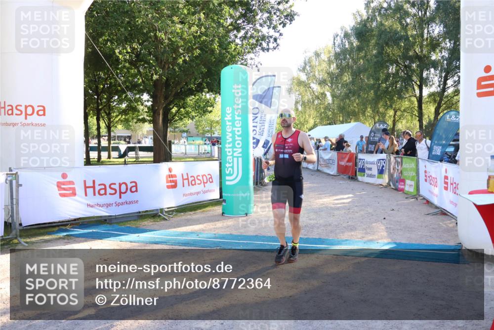 07.09.2025 - 19. Norderstedt Triathlon Zöllner http://msf.ph/oto/8772364 07.09.2025 16:48:59 Ziel 399, 467, 1575 meine-sportfotos.de