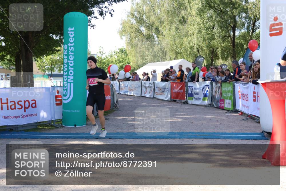07.09.2025 - 19. Norderstedt Triathlon Zöllner http://msf.ph/oto/8772391 07.09.2025 10:48:36 Ziel 1115 meine-sportfotos.de
