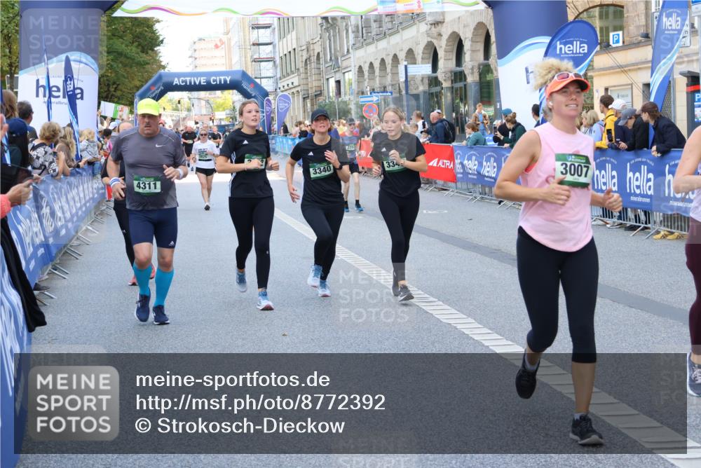 07.09.2025 - BARMER Alsterlauf Strokosch-Dieckow http://msf.ph/oto/8772392 07.09.2025 10:09:32 Ziel 2023, 2082, 2197, 2363, 2391, 2469, 2586, 2622, 2805, 2925, 3054, 3250, 3549, 4203, 4260, 4743, 4838, 4893, 4915, 4933, 4935, 5052, 5443, 6000, 6159, 8115, 8147, 8162 meine-sportfotos.de