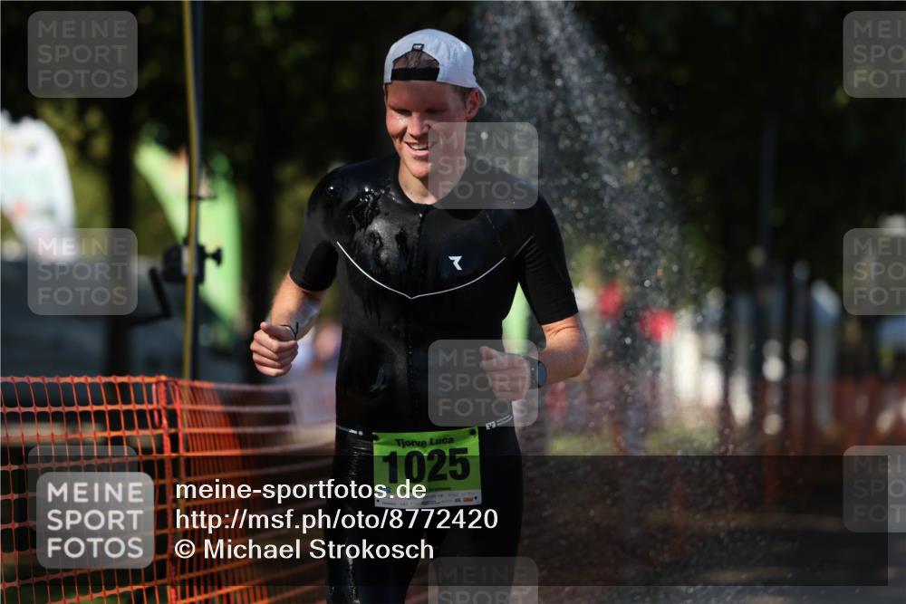 07.09.2025 - 19. Norderstedt Triathlon Michael Strokosch http://msf.ph/oto/8772420 07.09.2025 15:36:30 Laufen 1511 meine-sportfotos.de