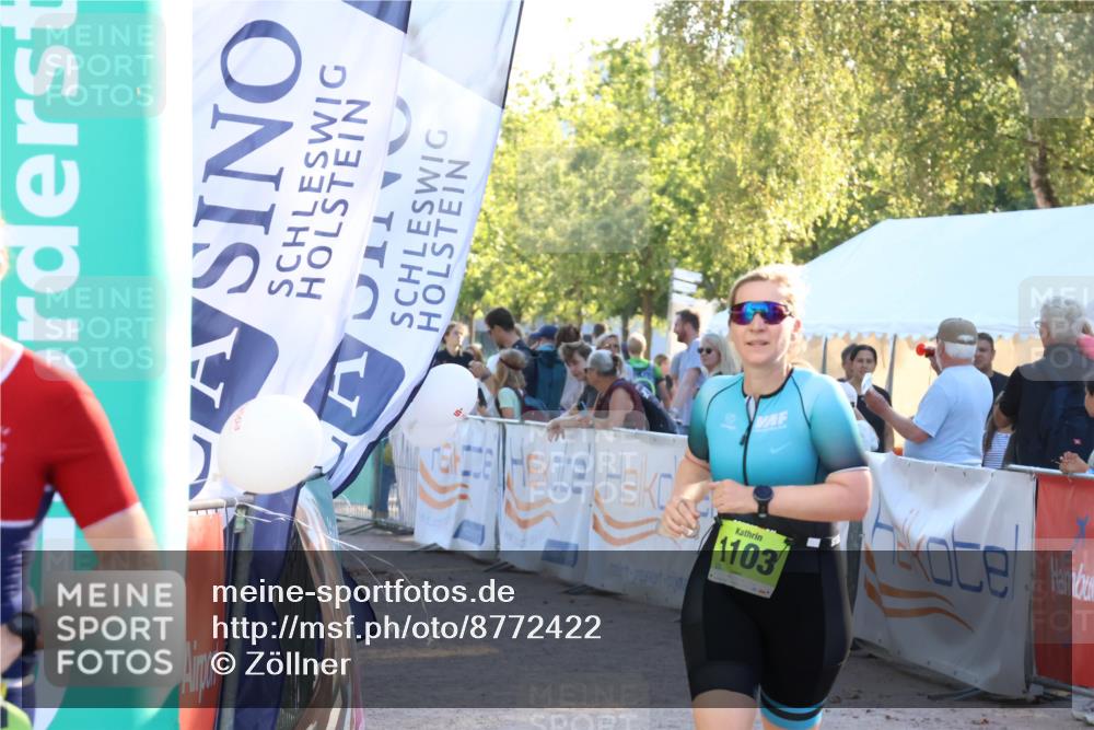 07.09.2025 - 19. Norderstedt Triathlon Zöllner http://msf.ph/oto/8772422 07.09.2025 16:49:10 Ziel 399, 1103, 1497, 1589 meine-sportfotos.de