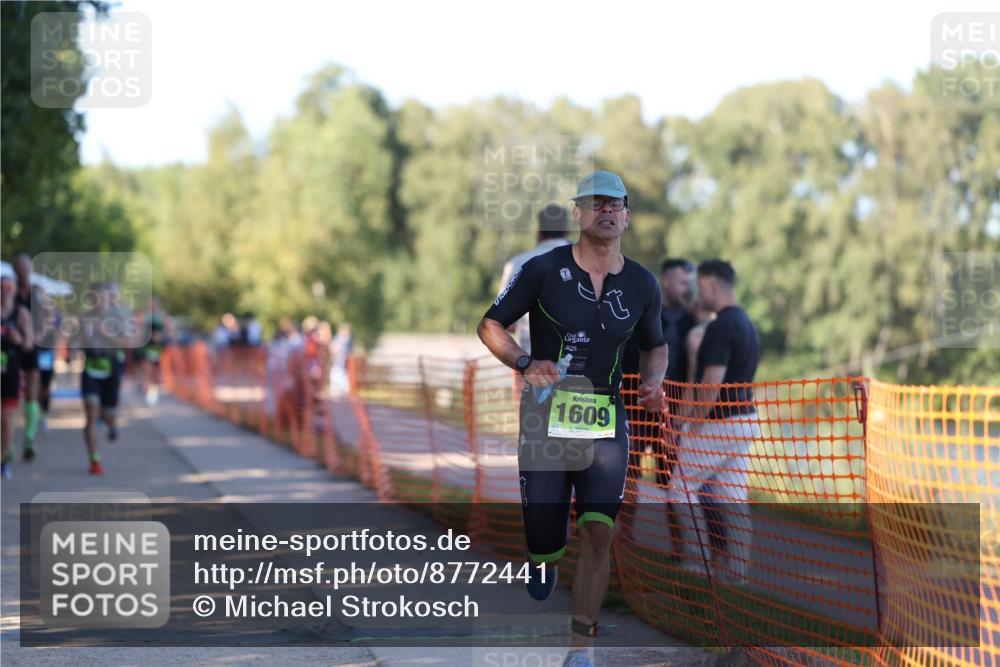 07.09.2025 - 19. Norderstedt Triathlon Michael Strokosch http://msf.ph/oto/8772441 07.09.2025 16:33:15 Laufen 518, 910, 956, 1072, 1609 meine-sportfotos.de
