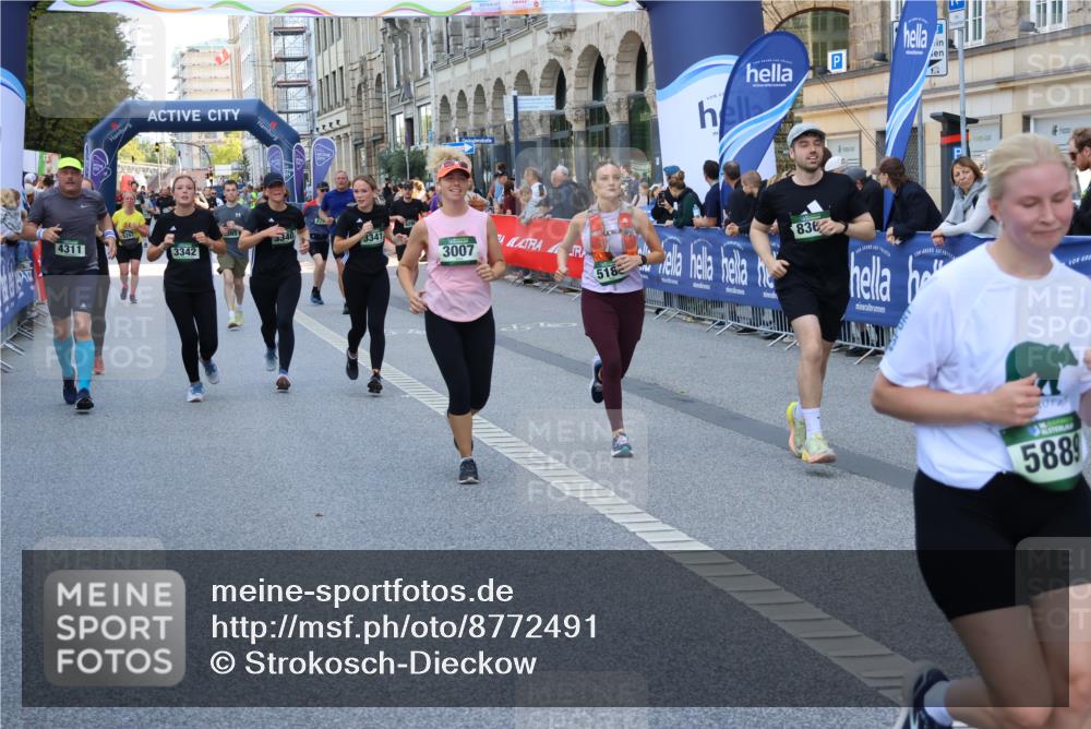 07.09.2025 - BARMER Alsterlauf Strokosch-Dieckow http://msf.ph/oto/8772491 07.09.2025 10:09:30 Ziel 2023, 2082, 2197, 2224, 2363, 2391, 2469, 2586, 2622, 2805, 2925, 3054, 3549, 4155, 4203, 4260, 4743, 4838, 4893, 4915, 5052, 5443, 6159, 8115, 8147, 8162 meine-sportfotos.de