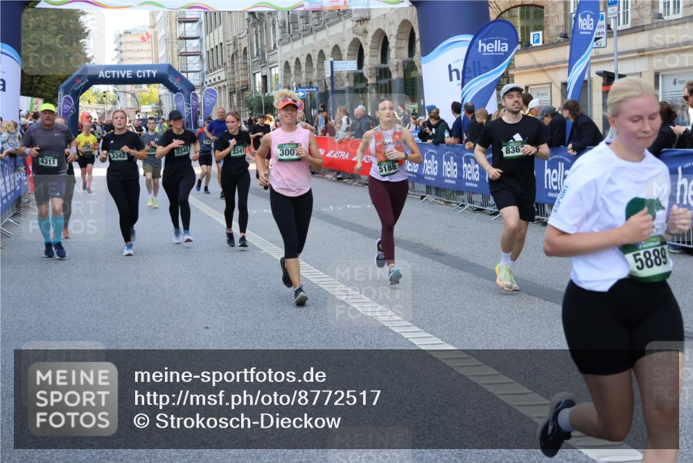 07.09.2025 - BARMER Alsterlauf Strokosch-Dieckow http://msf.ph/oto/8772517 07.09.2025 10:09:30 Ziel 2023, 2082, 2197, 2224, 2363, 2391, 2469, 2586, 2622, 2805, 2925, 3054, 3549, 4155, 4203, 4260, 4743, 4838, 4893, 4915, 5052, 5443, 6159, 8115, 8147, 8162 meine-sportfotos.de