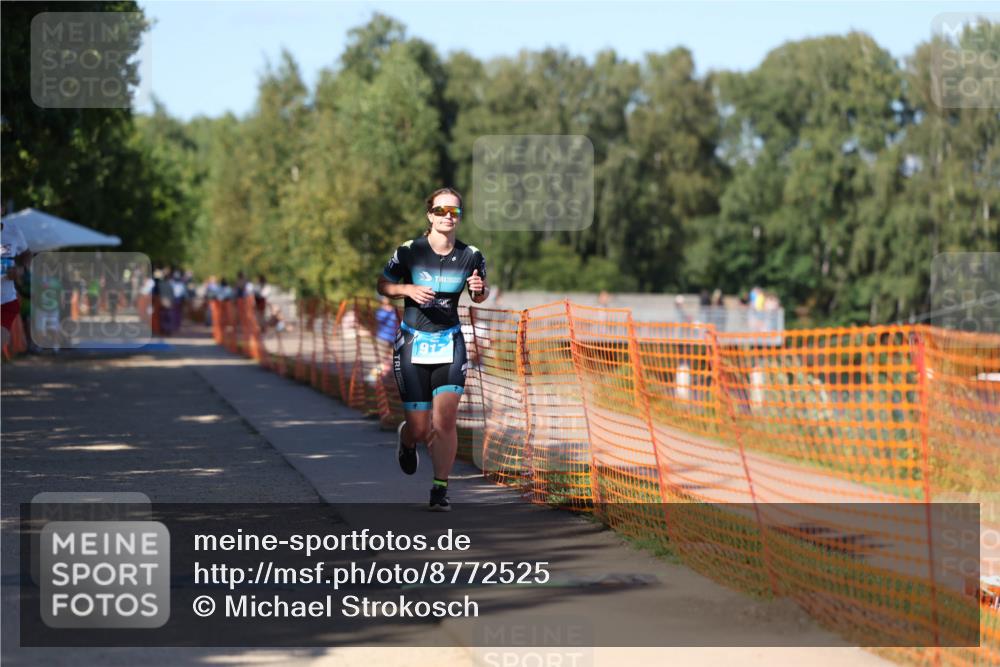07.09.2025 - 19. Norderstedt Triathlon Michael Strokosch http://msf.ph/oto/8772525 07.09.2025 15:36:52 Laufen 917, 1431, 1505 meine-sportfotos.de