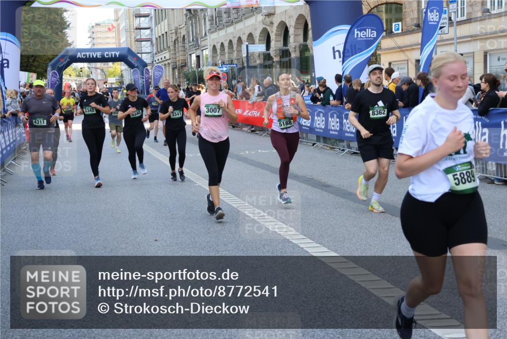 07.09.2025 - BARMER Alsterlauf Strokosch-Dieckow http://msf.ph/oto/8772541 07.09.2025 10:09:30 Ziel 2023, 2082, 2197, 2224, 2363, 2391, 2469, 2586, 2622, 2805, 2925, 3054, 3549, 4155, 4203, 4260, 4743, 4838, 4893, 4915, 5052, 5443, 6159, 8115, 8147, 8162 meine-sportfotos.de