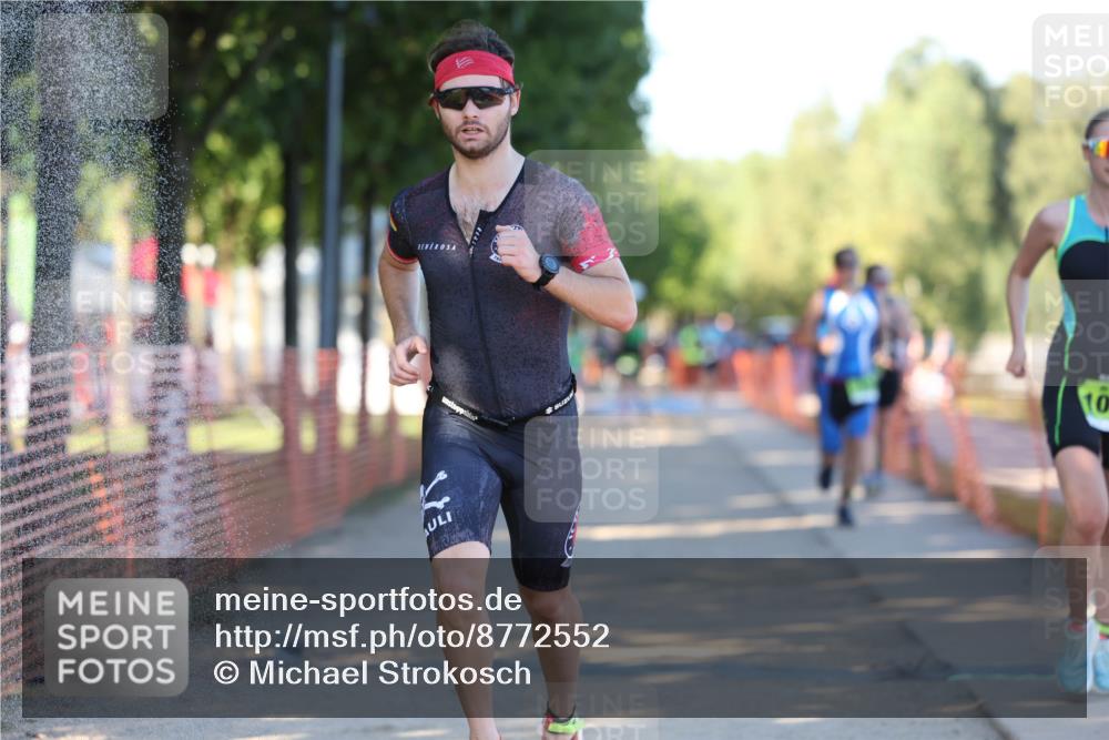 07.09.2025 - 19. Norderstedt Triathlon Michael Strokosch http://msf.ph/oto/8772552 07.09.2025 16:33:29 Laufen 380, 488, 893, 1087, 1088, 1089, 1569 meine-sportfotos.de