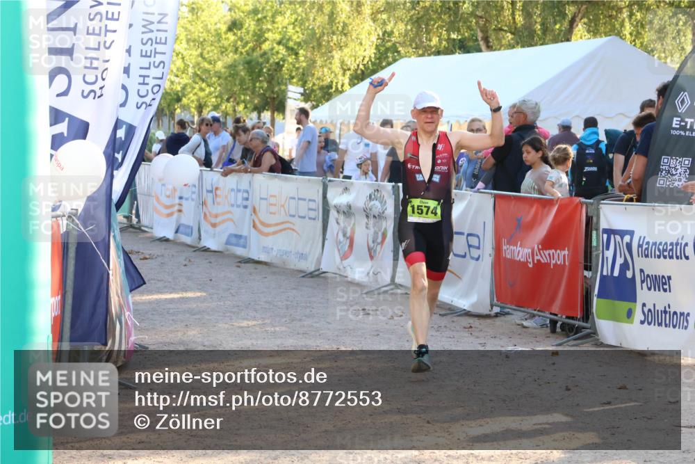 07.09.2025 - 19. Norderstedt Triathlon Zöllner http://msf.ph/oto/8772553 07.09.2025 16:49:36 Ziel 1574 meine-sportfotos.de