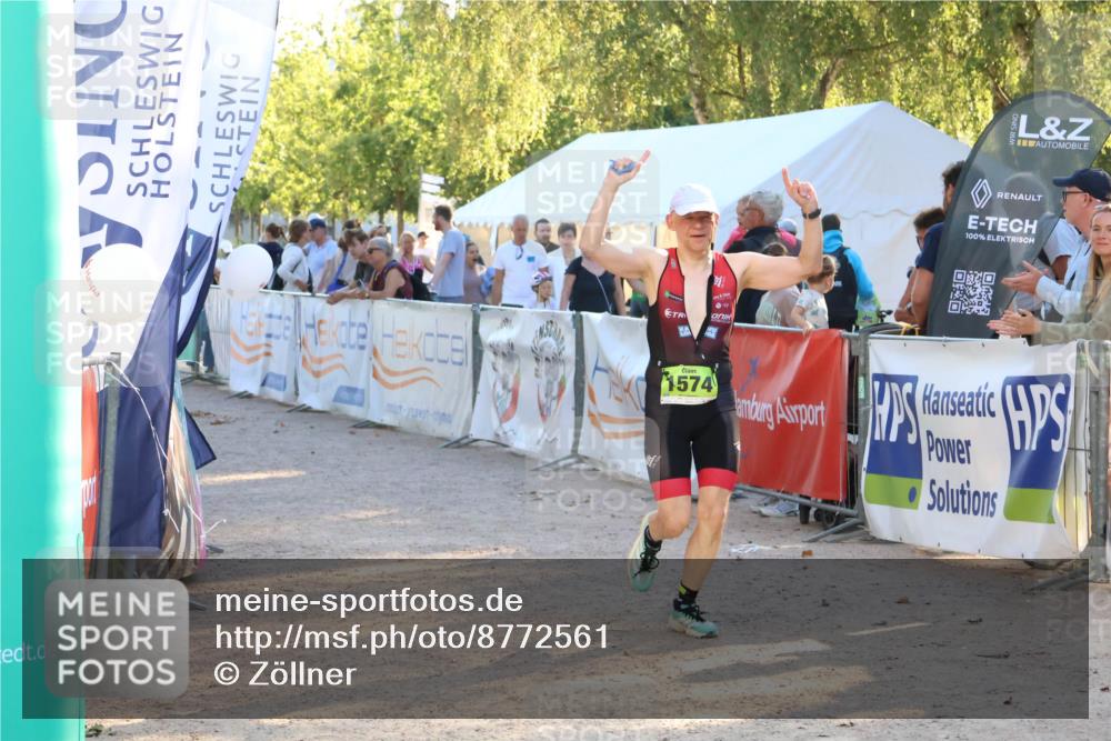 07.09.2025 - 19. Norderstedt Triathlon Zöllner http://msf.ph/oto/8772561 07.09.2025 16:49:37 Ziel 1574 meine-sportfotos.de