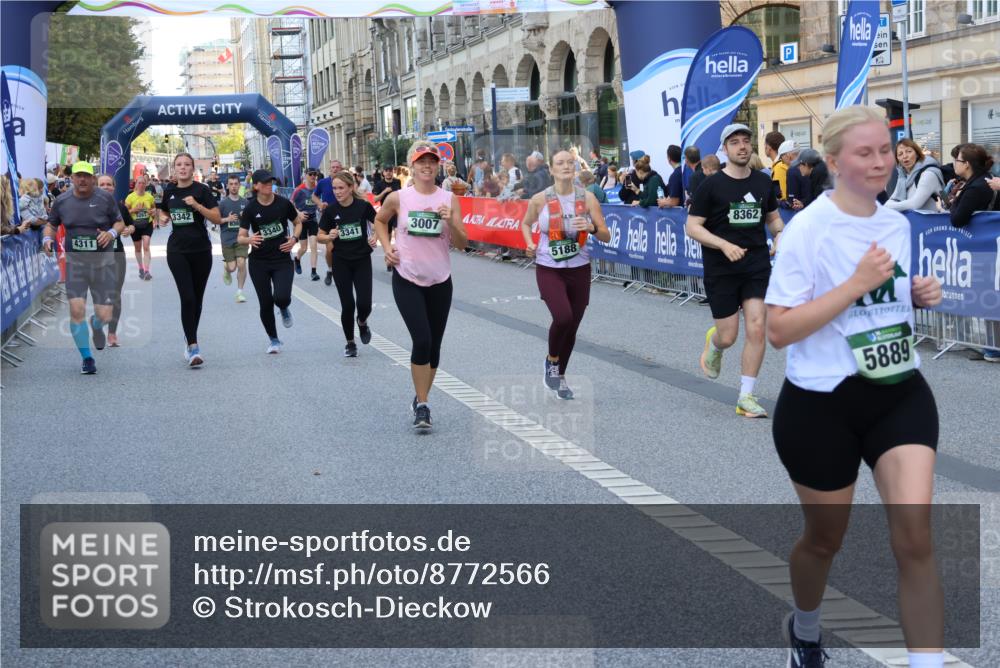 07.09.2025 - BARMER Alsterlauf Strokosch-Dieckow http://msf.ph/oto/8772566 07.09.2025 10:09:30 Ziel 2023, 2082, 2197, 2224, 2363, 2391, 2469, 2586, 2622, 2805, 2925, 3054, 3549, 4155, 4203, 4260, 4743, 4838, 4893, 4915, 5052, 5443, 6159, 8115, 8147, 8162 meine-sportfotos.de