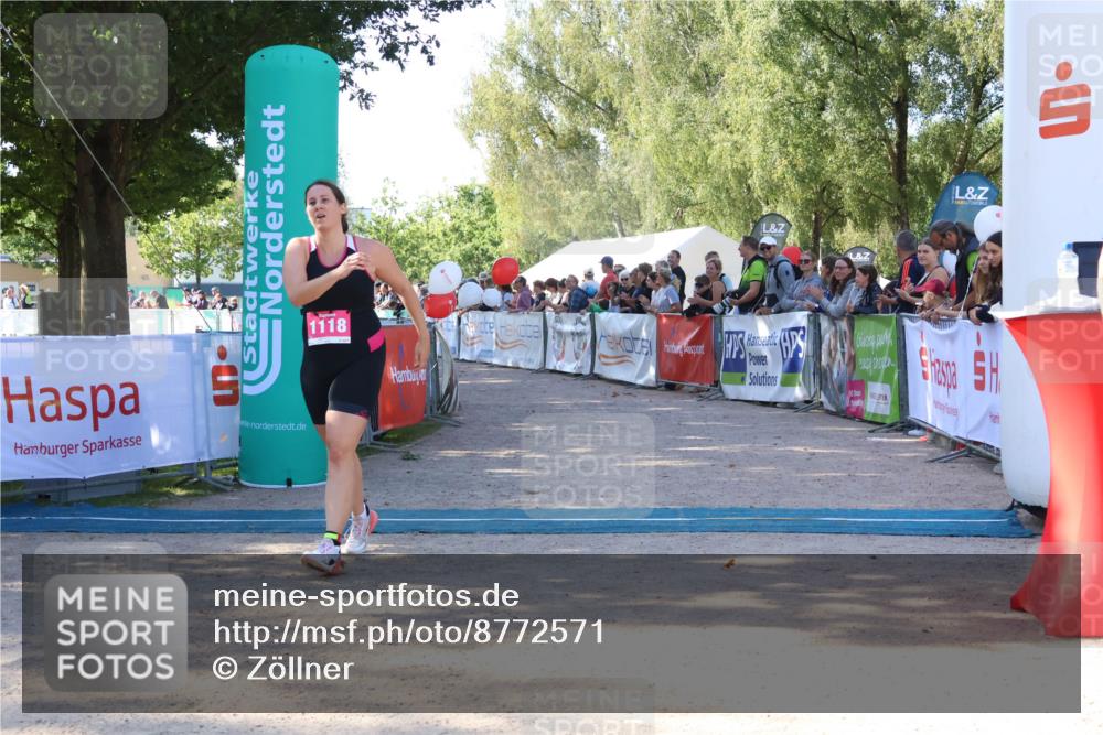 07.09.2025 - 19. Norderstedt Triathlon Zöllner http://msf.ph/oto/8772571 07.09.2025 10:50:31 Ziel 1118 meine-sportfotos.de