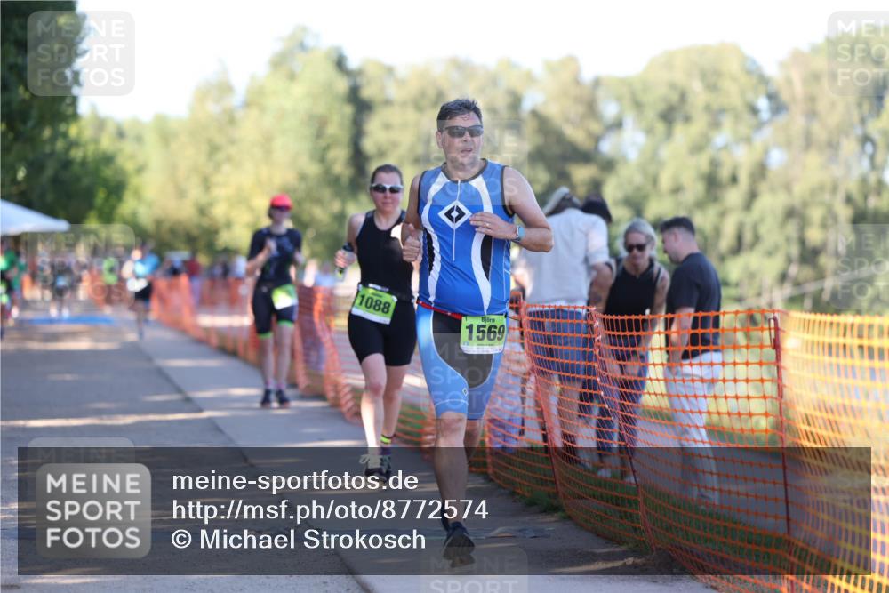 07.09.2025 - 19. Norderstedt Triathlon Michael Strokosch http://msf.ph/oto/8772574 07.09.2025 16:33:32 Laufen 488, 1087, 1088, 1089, 1569 meine-sportfotos.de