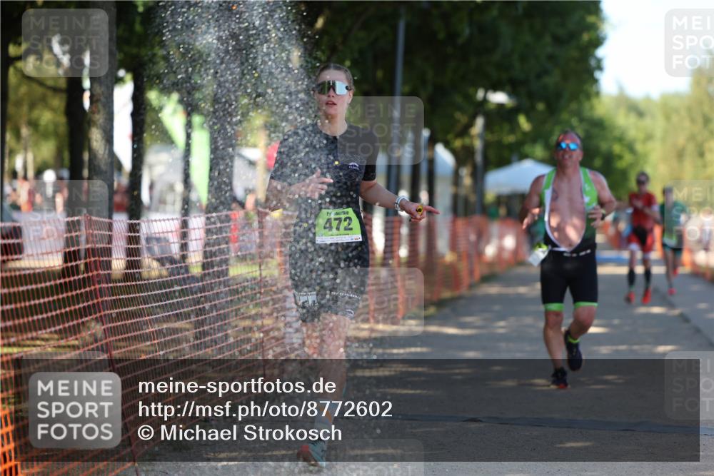 07.09.2025 - 19. Norderstedt Triathlon Michael Strokosch http://msf.ph/oto/8772602 07.09.2025 15:37:33 Laufen 472, 1005, 1404, 1507 meine-sportfotos.de