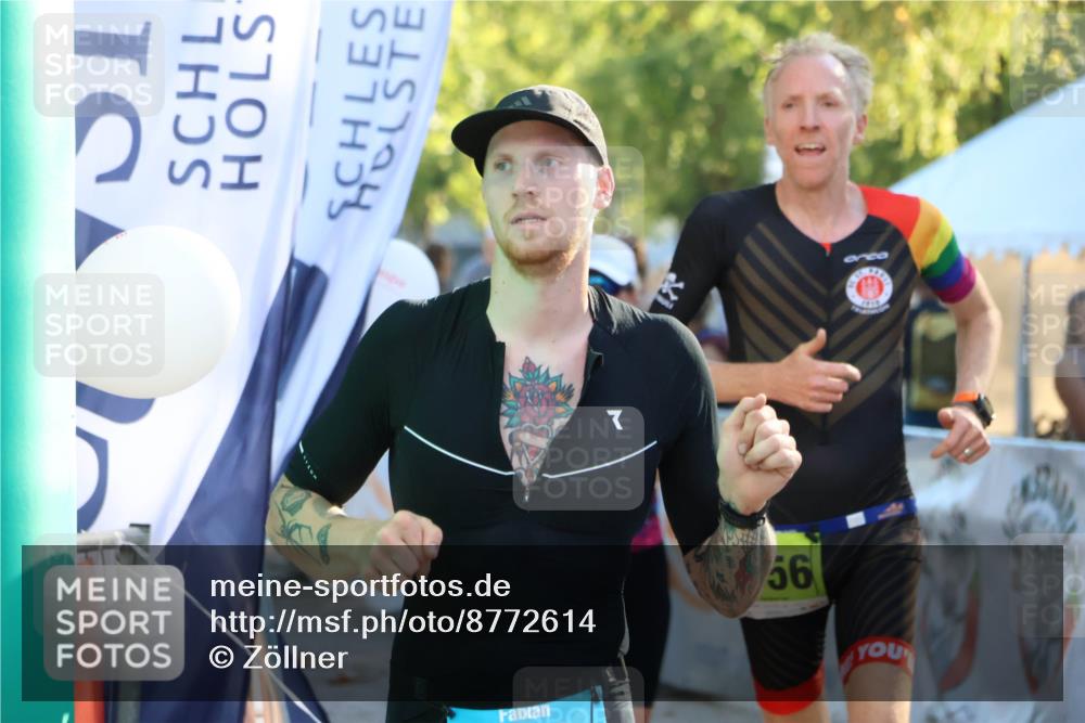 07.09.2025 - 19. Norderstedt Triathlon Zöllner http://msf.ph/oto/8772614 07.09.2025 16:49:49 Ziel 402, 464, 1556 meine-sportfotos.de