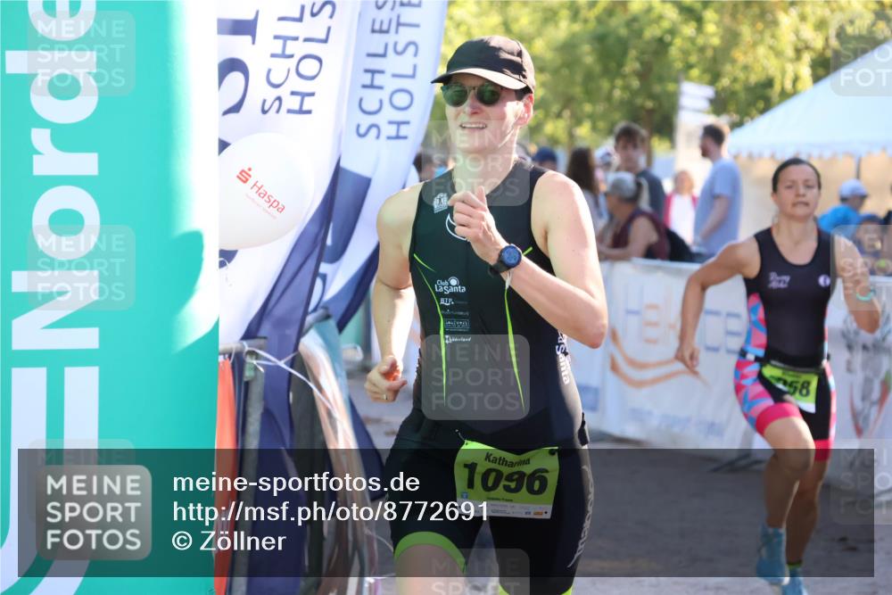 07.09.2025 - 19. Norderstedt Triathlon Zöllner http://msf.ph/oto/8772691 07.09.2025 16:50:08 Ziel 1058, 1096, 1607 meine-sportfotos.de