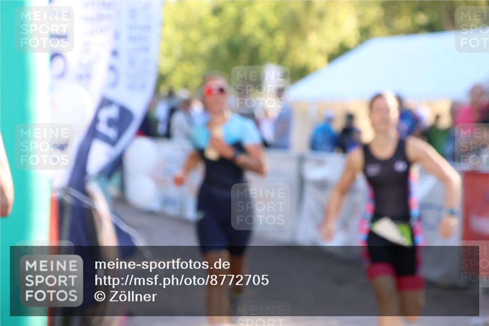07.09.2025 - 19. Norderstedt Triathlon Zöllner http://msf.ph/oto/8772705 07.09.2025 16:50:09 Ziel 1058, 1096, 1607 meine-sportfotos.de