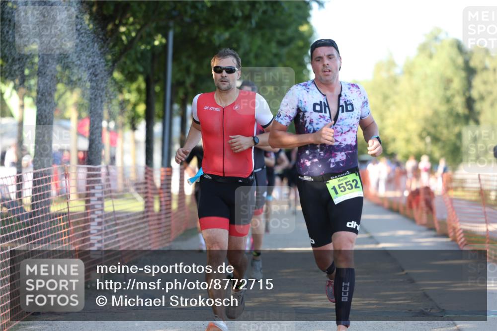 07.09.2025 - 19. Norderstedt Triathlon Michael Strokosch http://msf.ph/oto/8772715 07.09.2025 16:34:06 Laufen 399, 503, 894, 1074, 1552, 1621 meine-sportfotos.de