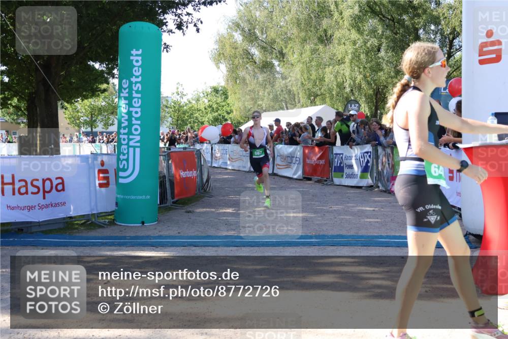 07.09.2025 - 19. Norderstedt Triathlon Zöllner http://msf.ph/oto/8772726 07.09.2025 10:52:14 Ziel 667, 1146 meine-sportfotos.de