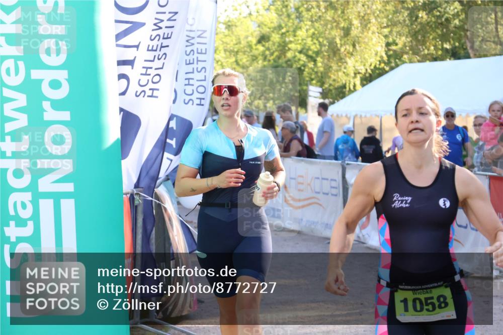 07.09.2025 - 19. Norderstedt Triathlon Zöllner http://msf.ph/oto/8772727 07.09.2025 16:50:10 Ziel 1058, 1096, 1607 meine-sportfotos.de