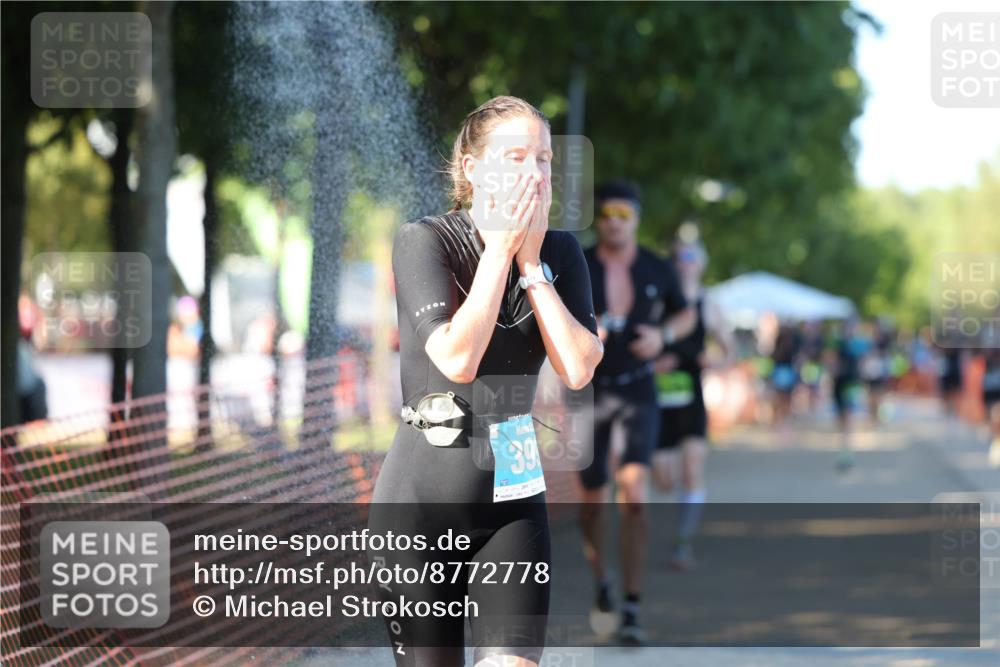 07.09.2025 - 19. Norderstedt Triathlon Michael Strokosch http://msf.ph/oto/8772778 07.09.2025 16:34:14 Laufen 399, 866, 1074, 1080, 1590, 1621 meine-sportfotos.de