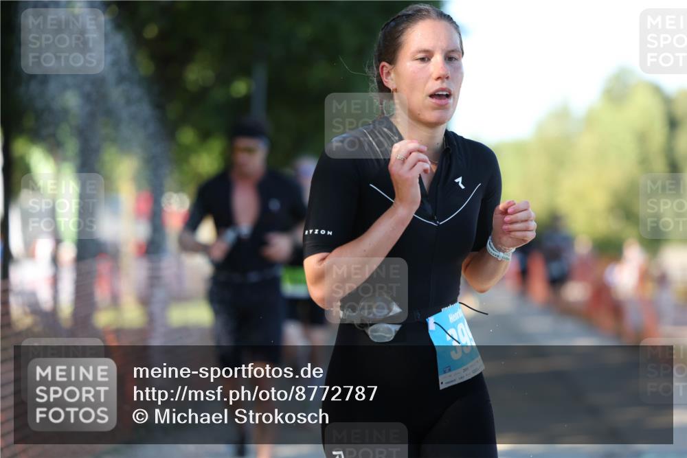 07.09.2025 - 19. Norderstedt Triathlon Michael Strokosch http://msf.ph/oto/8772787 07.09.2025 16:34:15 Laufen 399, 866, 940, 1080, 1590, 1621 meine-sportfotos.de