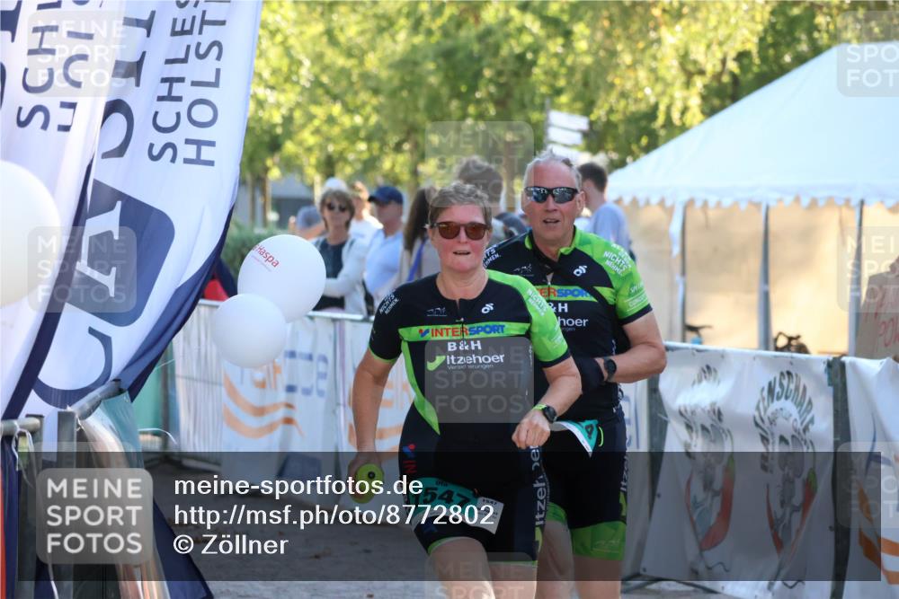 07.09.2025 - 19. Norderstedt Triathlon Zöllner http://msf.ph/oto/8772802 07.09.2025 16:50:44 Ziel 1524, 1547 meine-sportfotos.de