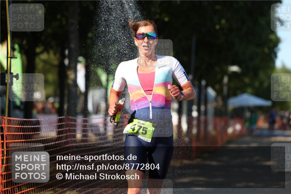 07.09.2025 - 19. Norderstedt Triathlon Michael Strokosch http://msf.ph/oto/8772804 07.09.2025 15:38:14 Laufen 475, 970, 1496, 1504 meine-sportfotos.de