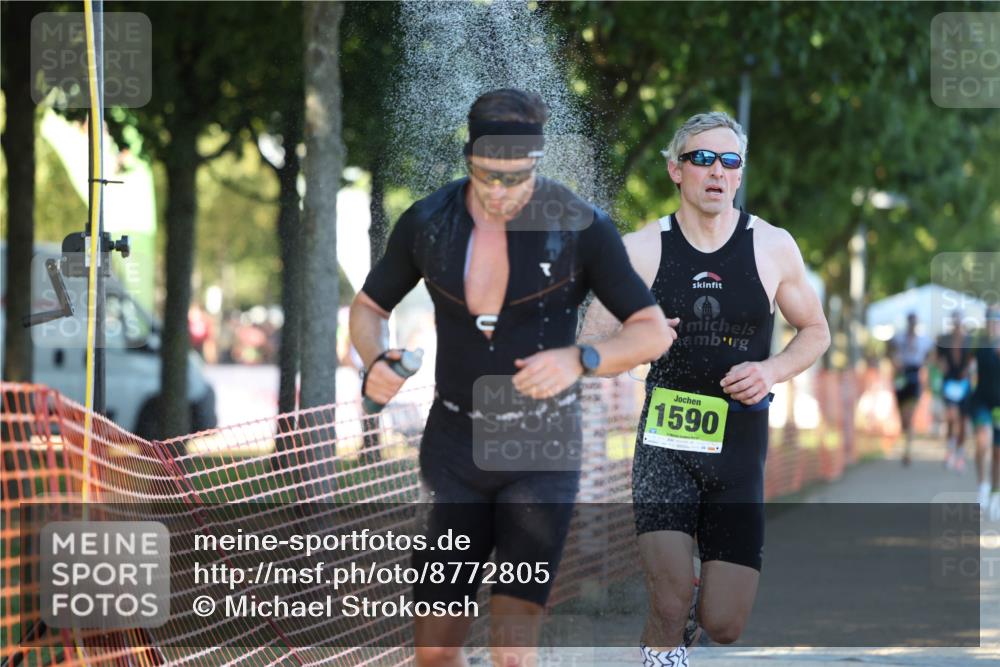 07.09.2025 - 19. Norderstedt Triathlon Michael Strokosch http://msf.ph/oto/8772805 07.09.2025 16:34:17 Laufen 866, 930, 940, 1080, 1587, 1590, 1621 meine-sportfotos.de