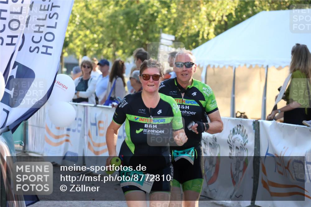 07.09.2025 - 19. Norderstedt Triathlon Zöllner http://msf.ph/oto/8772810 07.09.2025 16:50:44 Ziel 1524, 1547 meine-sportfotos.de