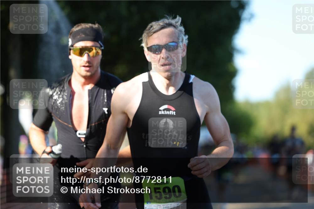 07.09.2025 - 19. Norderstedt Triathlon Michael Strokosch http://msf.ph/oto/8772811 07.09.2025 16:34:18 Laufen 396, 866, 930, 940, 1080, 1587, 1590 meine-sportfotos.de