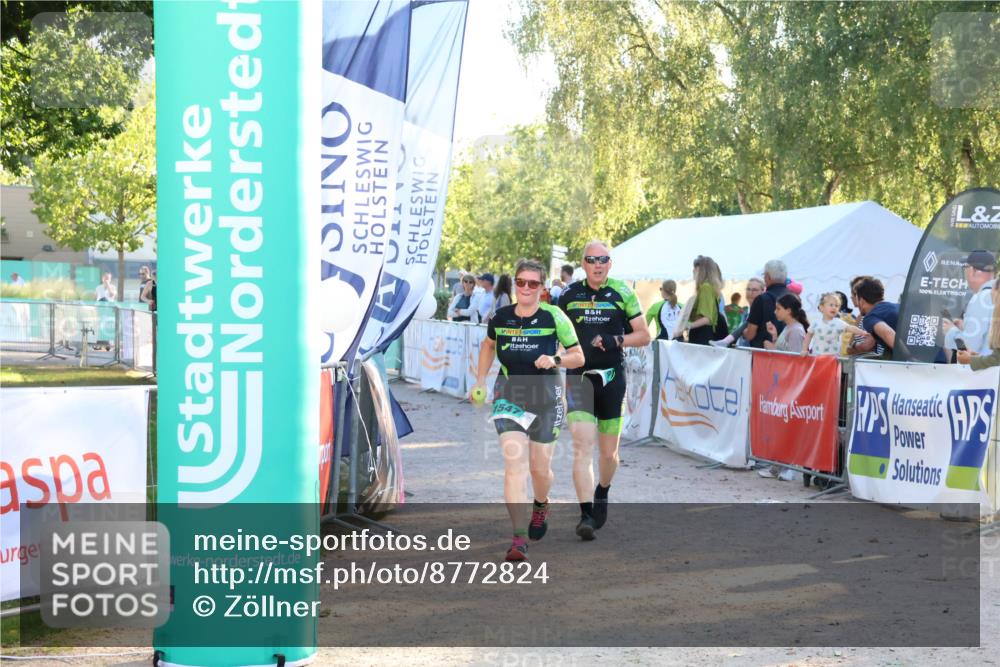 07.09.2025 - 19. Norderstedt Triathlon Zöllner http://msf.ph/oto/8772824 07.09.2025 16:50:45 Ziel 1524, 1547 meine-sportfotos.de