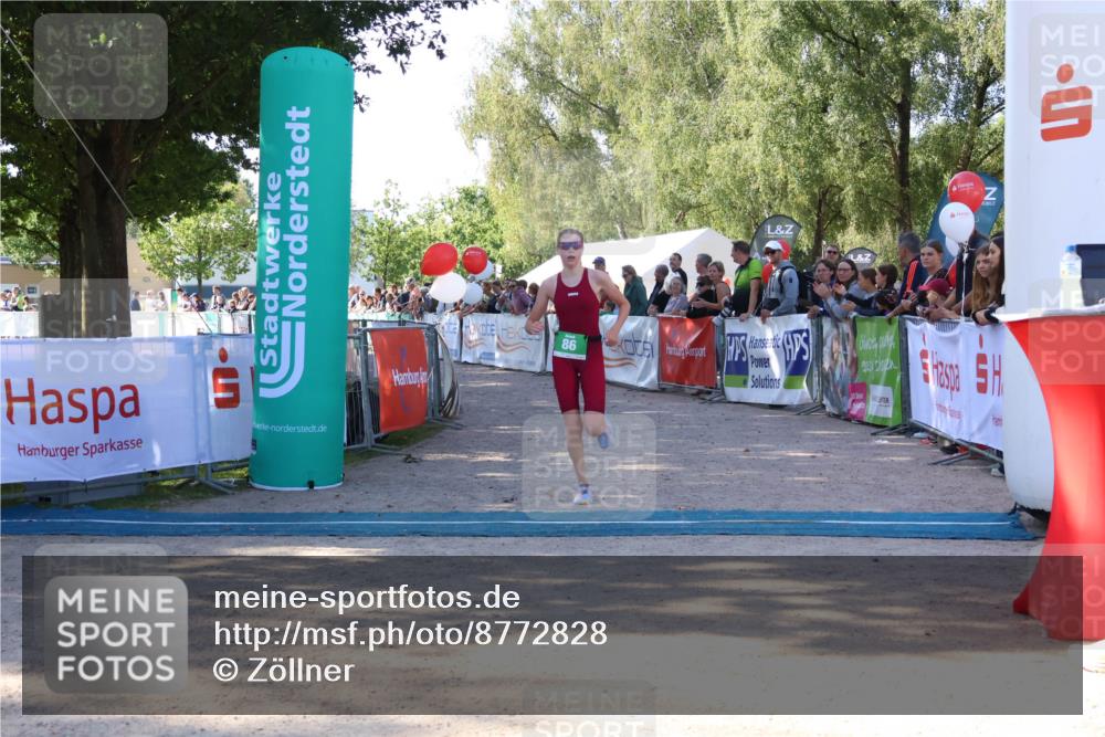 07.09.2025 - 19. Norderstedt Triathlon Zöllner http://msf.ph/oto/8772828 07.09.2025 10:52:39 Ziel 86 meine-sportfotos.de