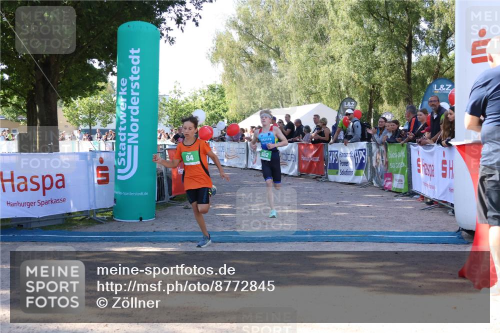 07.09.2025 - 19. Norderstedt Triathlon Zöllner http://msf.ph/oto/8772845 07.09.2025 10:52:51 Ziel 84, 652 meine-sportfotos.de