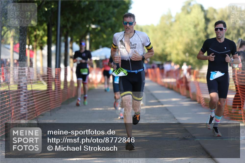 07.09.2025 - 19. Norderstedt Triathlon Michael Strokosch http://msf.ph/oto/8772846 07.09.2025 16:34:24 Laufen 396, 930, 940, 1080, 1581, 1587, 1613 meine-sportfotos.de